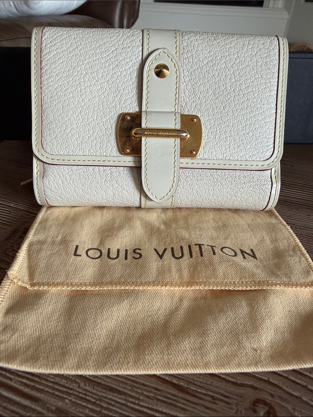 Authentic LV White Suhali Leather Le Somptueux Wallet - French Made (2009)